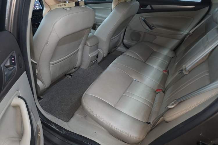 Used Ford Mondeo 2013 2.3L Fashion Edition Left Rear Seat
