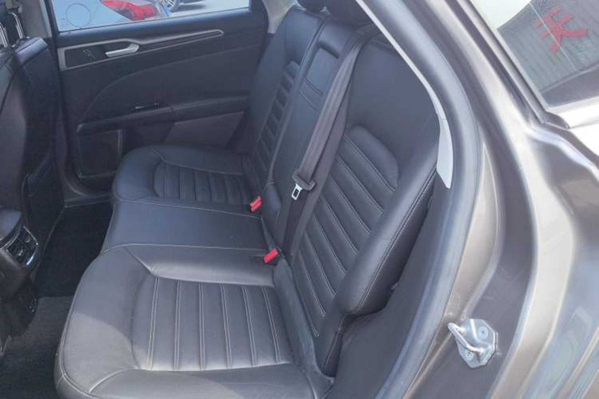Used Ford Mondeo 2013 2.0L GTDi 200 Fashion Edition Left Rear Seat