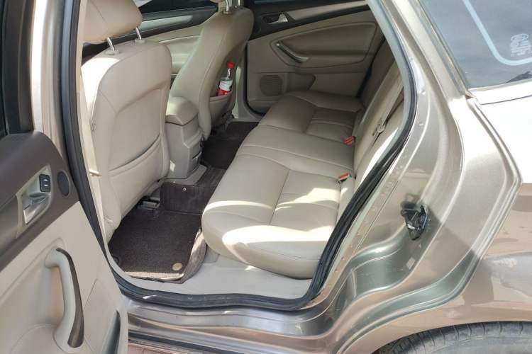 Used Ford Mondeo 2013 2.3L Fashion Edition Left Rear Seat
