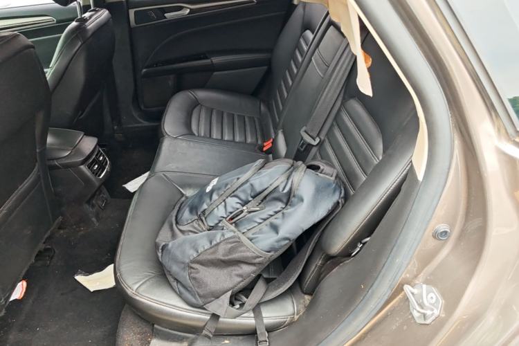 Used Ford Mondeo 2013 2.0L GTDi 200 Fashion Edition Left Rear Seat