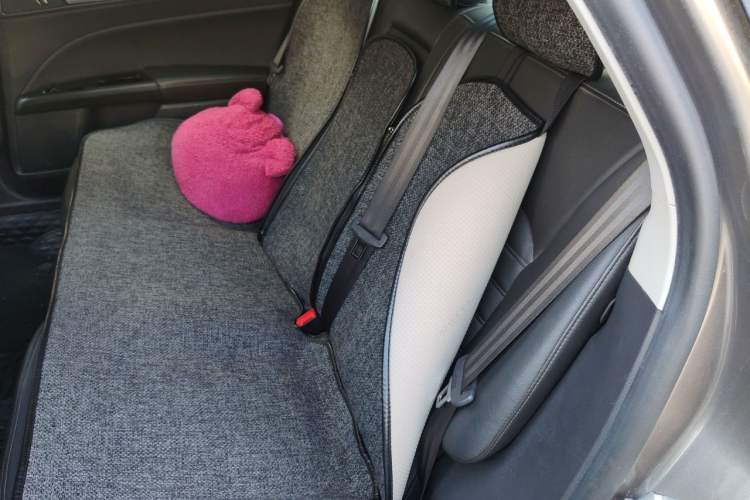Used Ford Mondeo 2013 1.5L GTDi180 Fashion Edition Left Rear Seat