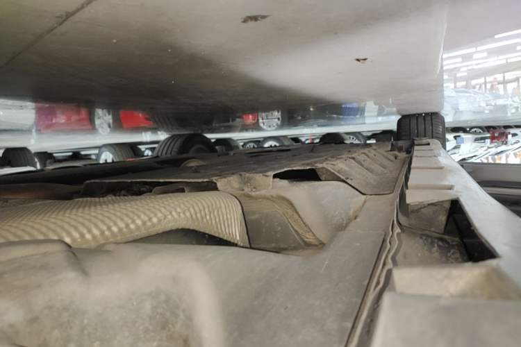 Used Ford Mondeo 2013 2.0L GTDi 200 Fashion Edition Left Side Sill