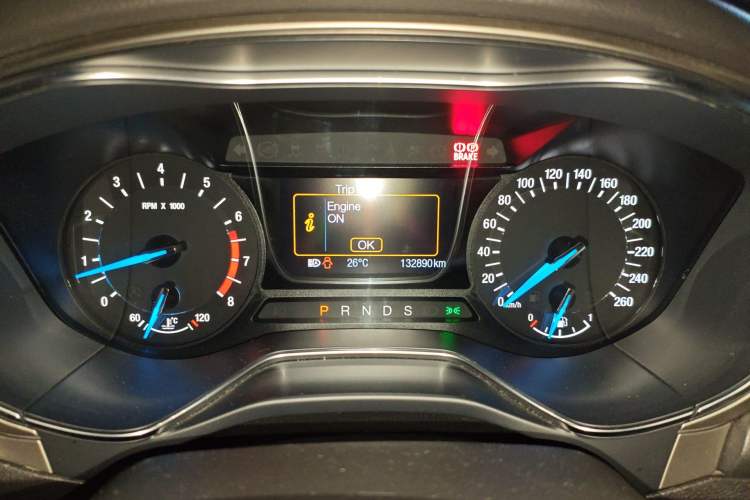 Used Ford Mondeo 2013 2.0L GTDi 200 Fashion Edition Odometer Close Up