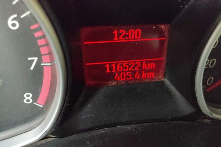 Used Ford Mondeo 2013 2.3L Fashion Edition Odometer Close Up