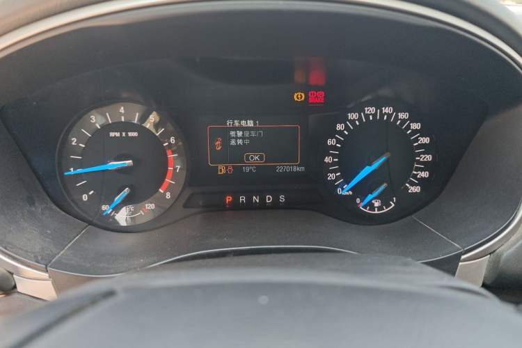 Used Ford Mondeo 2013 1.5L GTDi180 Fashion Edition Odometer Close Up