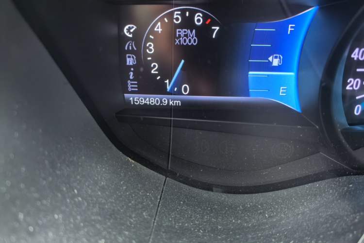 Used Ford Mondeo 2013 2.0L GTDi 200 Luxury Model Odometer Close Up