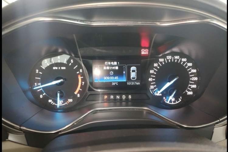 Used Ford Mondeo 2013 2.0L GTDi 200 Fashion Edition Odometer Close Up