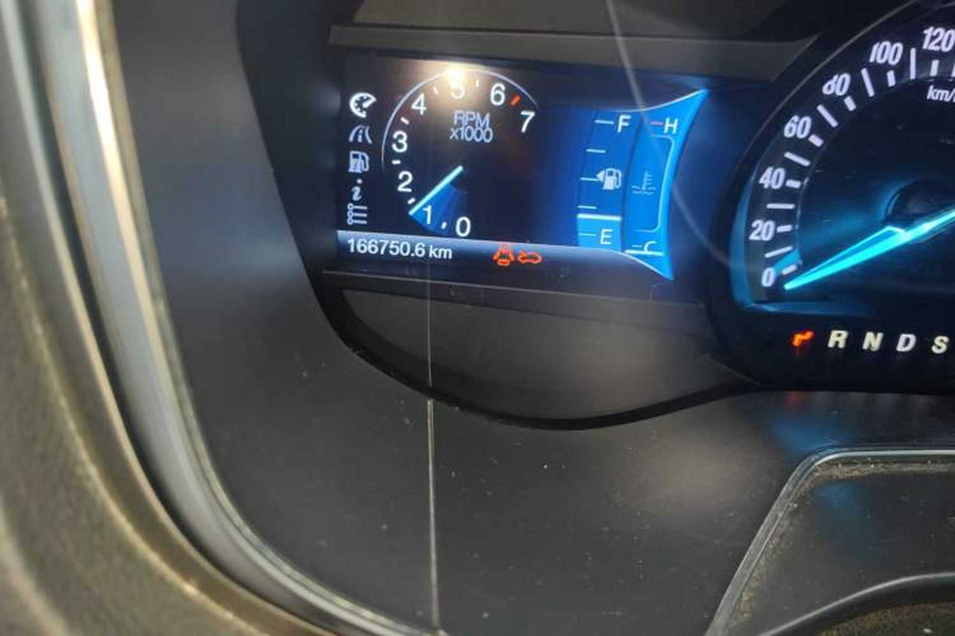 Used Ford Mondeo 2013 2.0L GTDi 200 Luxury Model Odometer Close Up