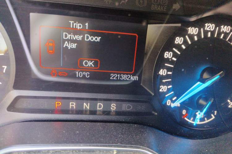 Used Ford Mondeo 2013 2.0L GTDi 200 Fashion Edition Odometer Close Up