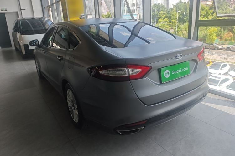Used Ford Mondeo 2013 2.0L GTDi 200 Luxury Model Rear Left 45 Deg