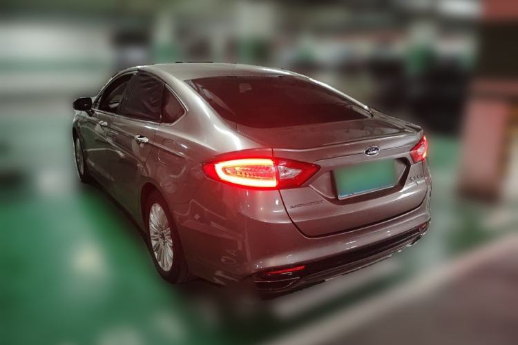 Used Ford Mondeo 2013 2.0L GTDi 200 Fashion Edition Rear Left 45 Deg