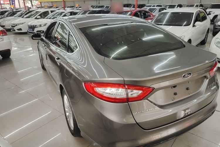 Used Ford Mondeo 2013 2.0L GTDi 200 Fashion Edition Rear Left 45 Deg