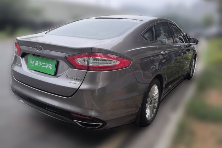 Used Ford Mondeo 2013 2.0L GTDi 200 Fashion Edition Rear Right 45 Deg