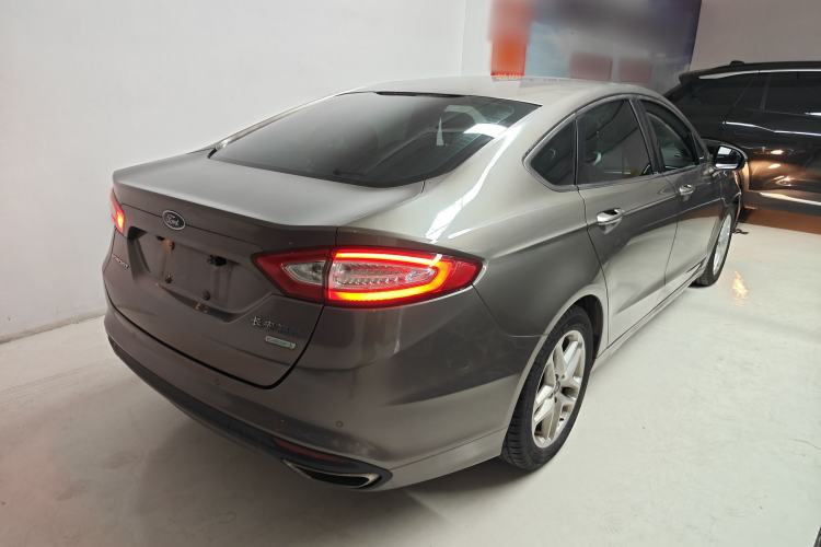 Used Ford Mondeo 2013 1.5L GTDi180 Fashion Edition Rear Right 45 Deg