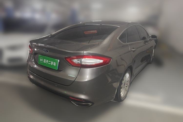 Used Ford Mondeo 2013 2.0L GTDi 200 Fashion Edition Rear Right 45 Deg