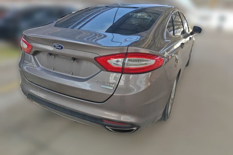 Used Ford Mondeo 2013 2.0L GTDi 200 Fashion Edition Rear Right 45 Deg