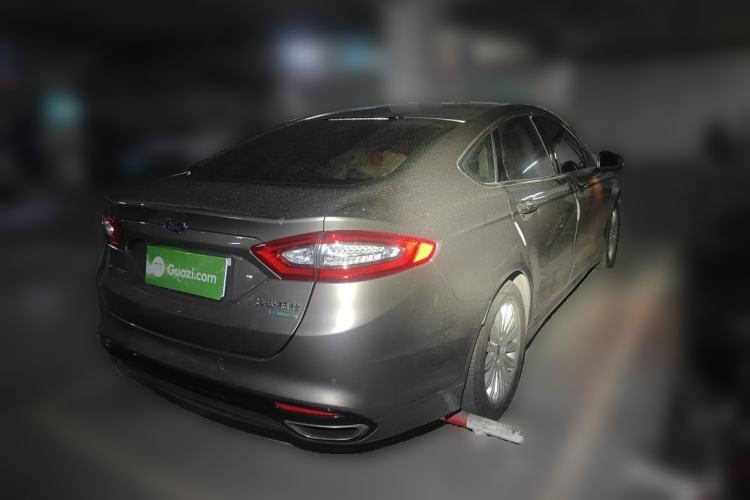Used Ford Mondeo 2013 2.0L GTDi 200 Fashion Edition Rear Right 45 Deg