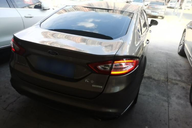 Used Ford Mondeo 2013 1.5L GTDi180 Fashion Edition Rear Right 45 Deg