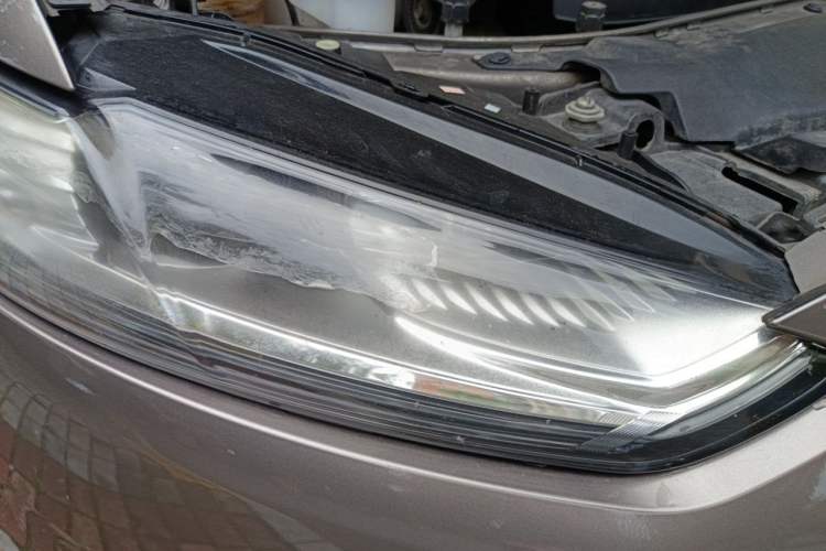 Used Ford Mondeo 2013 2.0L GTDi 200 Fashion Edition Right Front Headlight