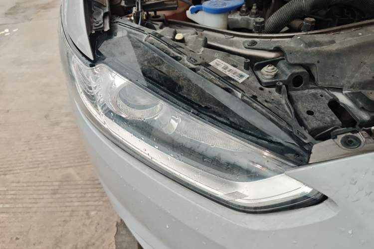 Used Ford Mondeo 2013 1.5L GTDi180 Fashion Edition Right Front Headlight
