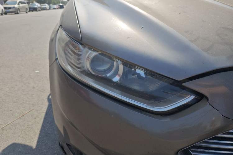 Used Ford Mondeo 2013 1.5L GTDi180 Fashion Edition Right Front Headlight