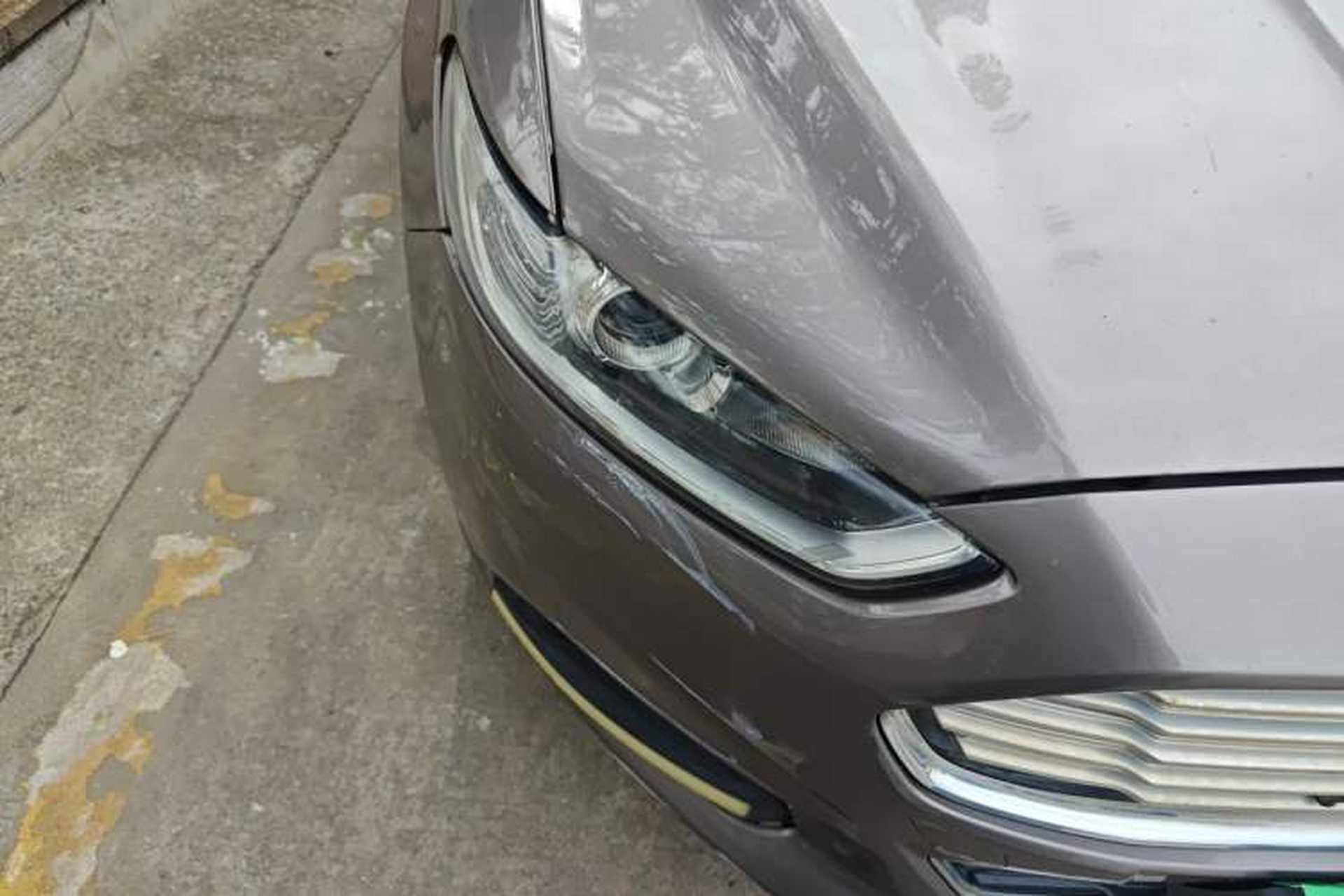 Used Ford Mondeo 2013 2.0L GTDi 200 Fashion Edition Right Front Headlight