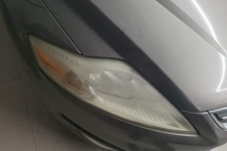 Used Ford Mondeo 2013 2.3L Fashion Edition Right Front Headlight