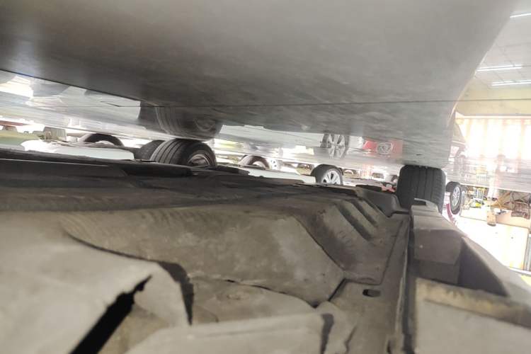 Used Ford Mondeo 2013 2.0L GTDi 200 Fashion Edition Right Side Sill