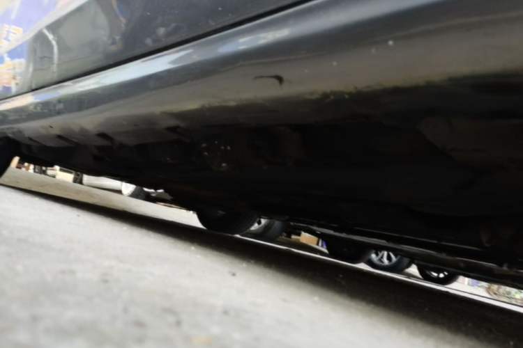 Used Ford Mondeo 2013 1.5L GTDi180 Fashion Edition Right Side Sill