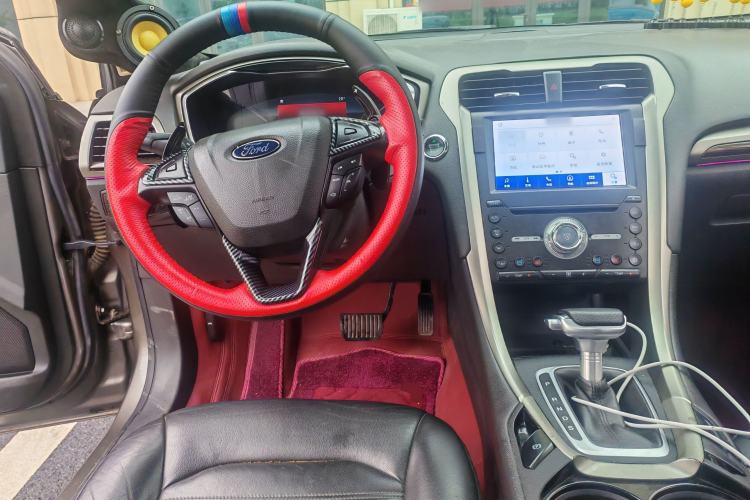 Used Ford Mondeo 2013 2.0L GTDi 200 Fashion Edition Steering Wheel