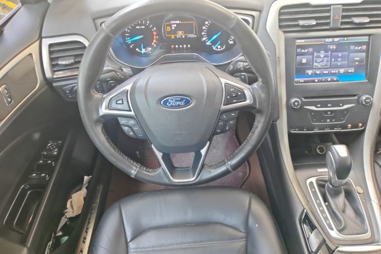 Used Ford Mondeo 2013 2.0L GTDi 200 Fashion Edition Steering Wheel