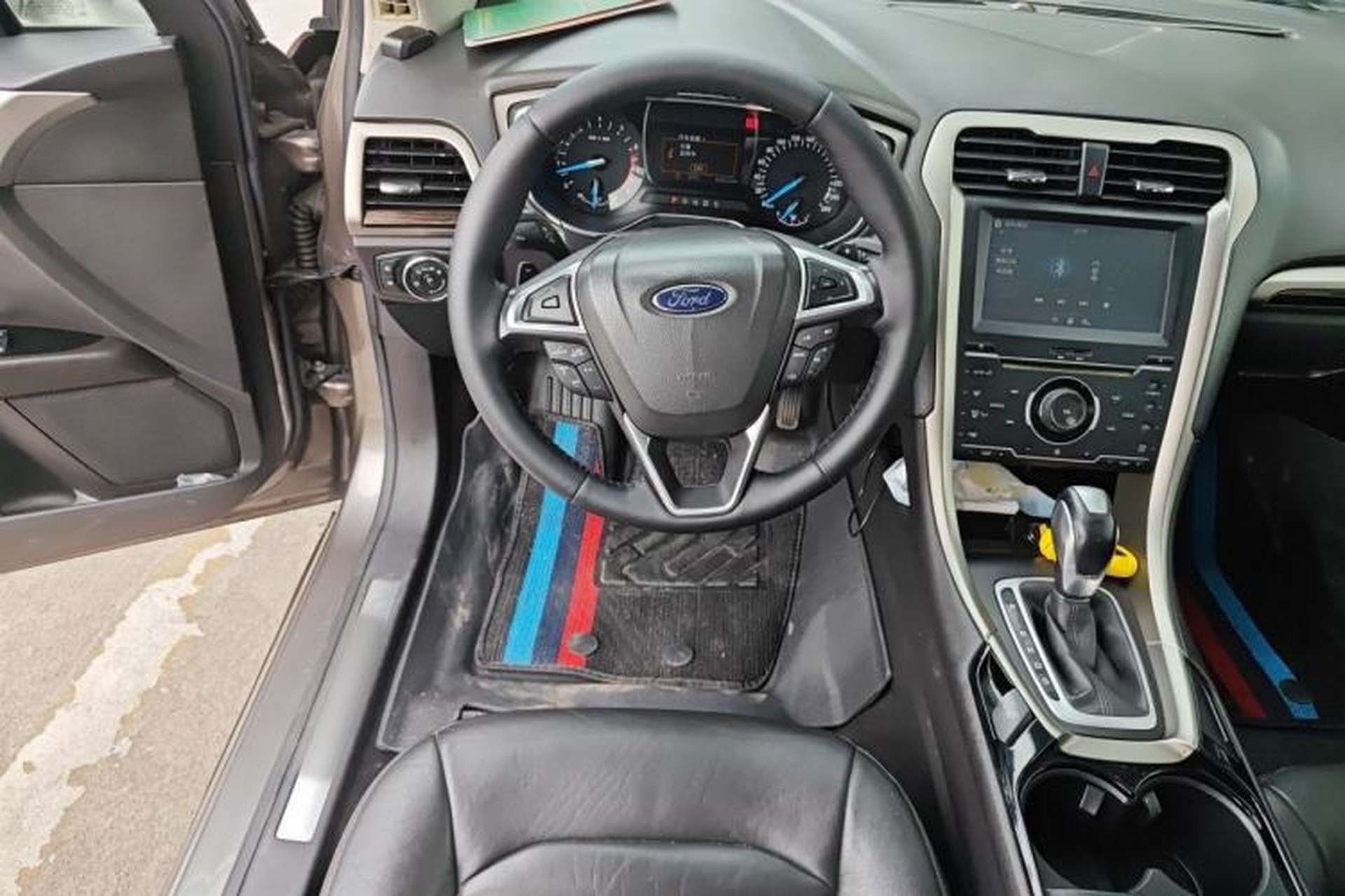 Used Ford Mondeo 2013 2.0L GTDi 200 Fashion Edition Steering Wheel