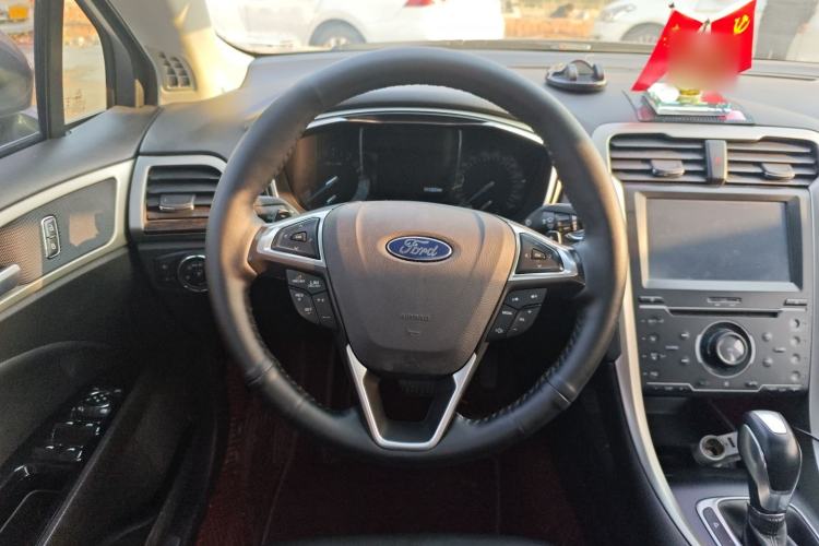 Used Ford Mondeo 2013 2.0L GTDi 200 Fashion Edition Steering Wheel
