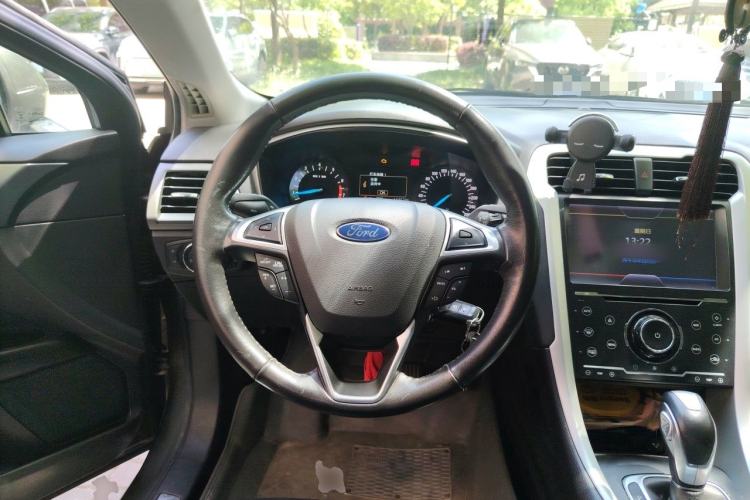 Used Ford Mondeo 2013 1.5L GTDi180 Fashion Edition Steering Wheel