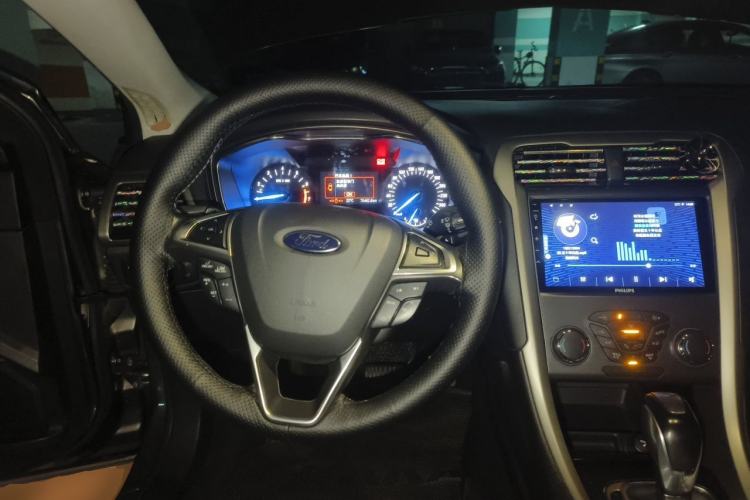 Used Ford Mondeo 2013 2.0L GTDi 200 Fashion Edition Steering Wheel