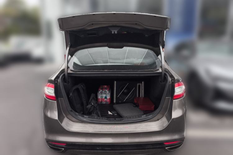 Used Ford Mondeo 2013 2.0L GTDi 200 Fashion Edition Trunk