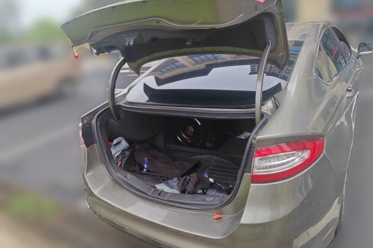Used Ford Mondeo 2013 2.0L GTDi 200 Fashion Edition Trunk
