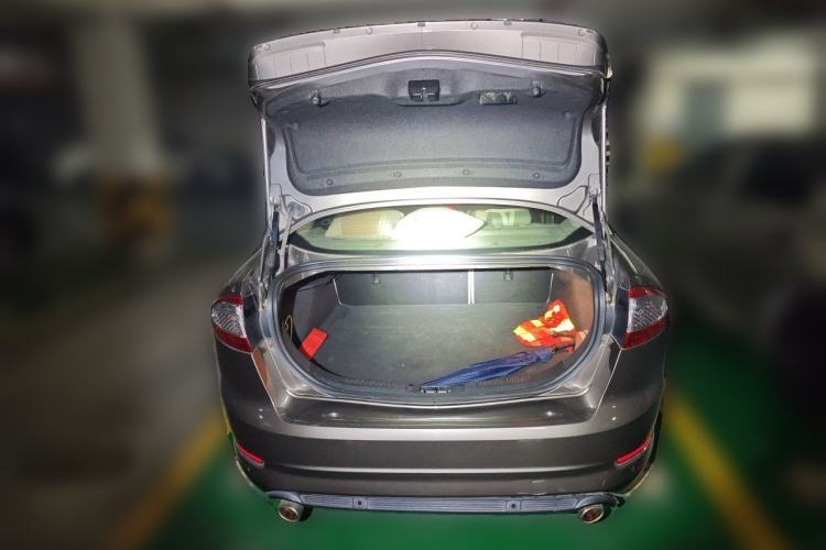 Used Ford Mondeo 2013 2.3L Fashion Edition Trunk