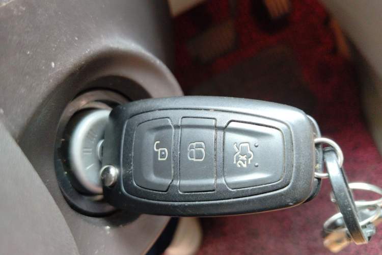 Used Ford Mondeo 2013 2.3L Fashion Edition Vehicle Key