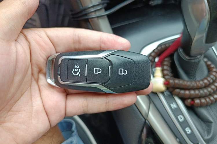 Used Ford Mondeo 2013 2.0L GTDi 200 Fashion Edition Vehicle Key