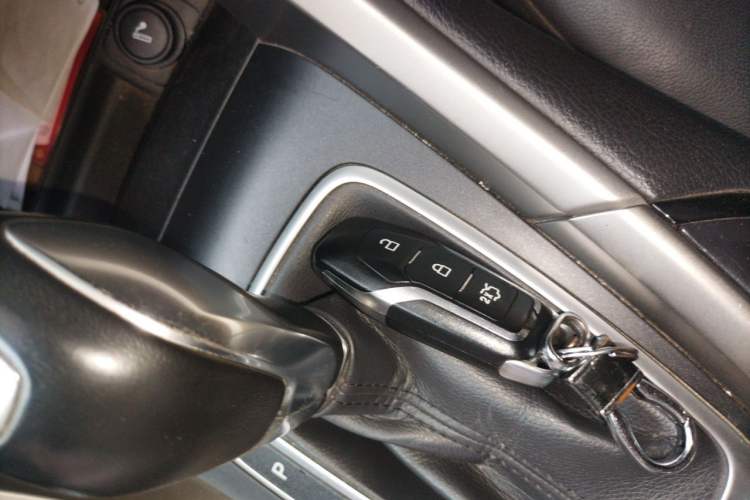 Used Ford Mondeo 2013 2.0L GTDi 200 Fashion Edition Vehicle Key