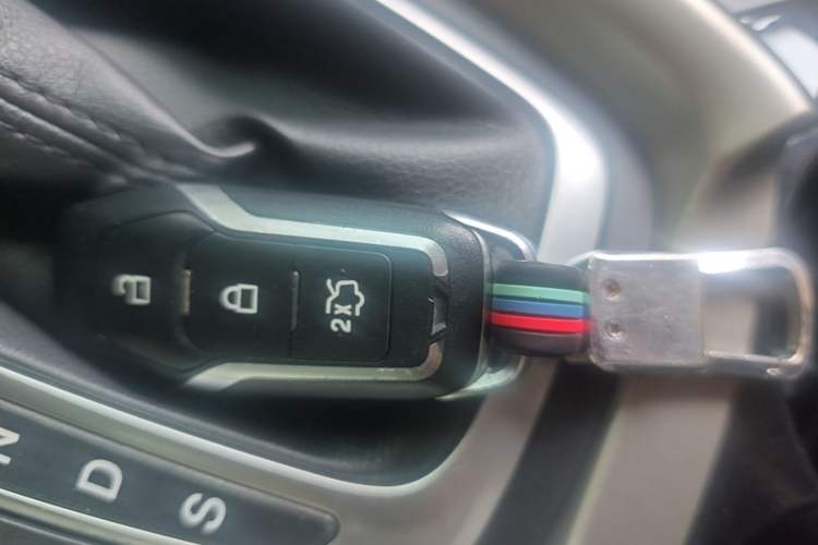 Used Ford Mondeo 2013 2.0L GTDi 200 Luxury Model Vehicle Key