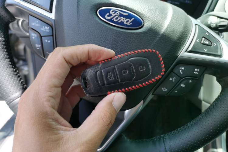 Used Ford Mondeo 2013 2.0L GTDi 200 Luxury Model Vehicle Key