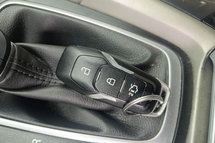 Used Ford Mondeo 2013 2.0L GTDi 200 Fashion Edition Vehicle Key