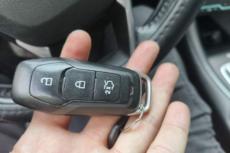Used Ford Mondeo 2013 2.0L GTDi240 Luxury Sport Model Vehicle Key