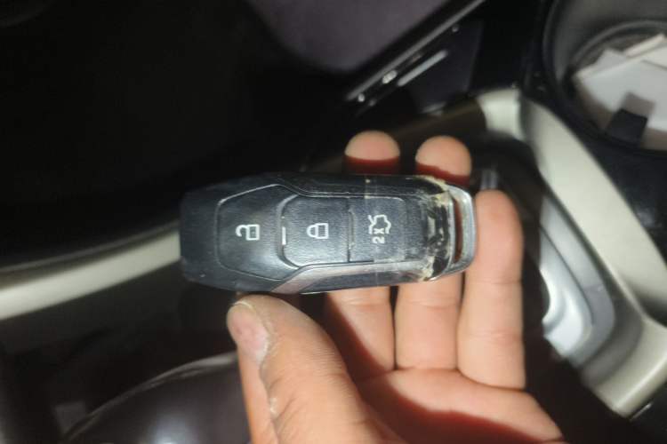Used Ford Mondeo 2013 2.0L GTDi 200 Fashion Edition Vehicle Key