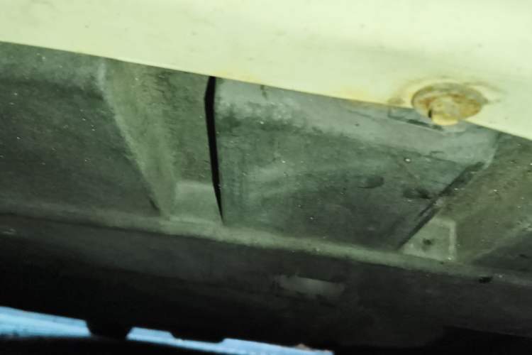 Used Ford Mondeo 2013 2.0L GTDi 200 Fashion Edition Chassis Front
