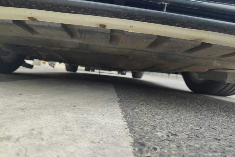 Used Ford Mondeo 2013 2.0L GTDi 200 Fashion Edition Chassis Front
