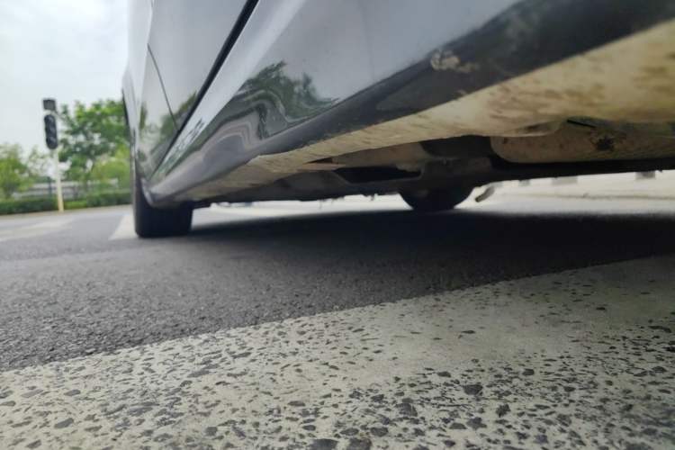 Used Ford Mondeo 2013 2.0L GTDi 200 Fashion Edition Chassis Rear Left