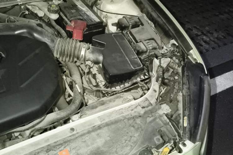 Used Ford Mondeo 2013 2.0L GTDi 200 Fashion Edition Engine Bay Left